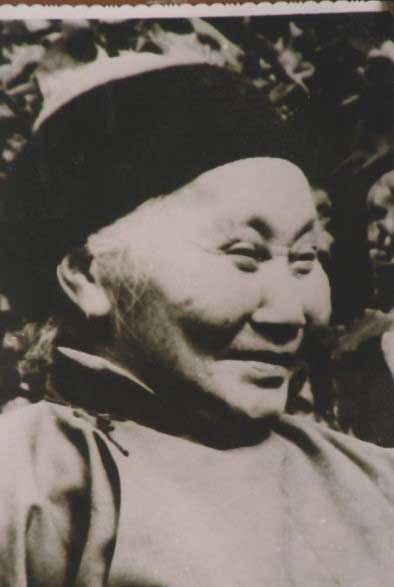 革命老媽媽 革命老媽媽