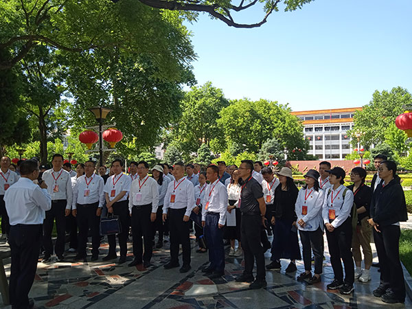 紅色培訓(xùn)班 在西柏坡順利舉辦