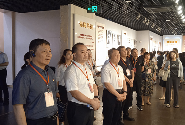 西柏坡培訓基地現場教學