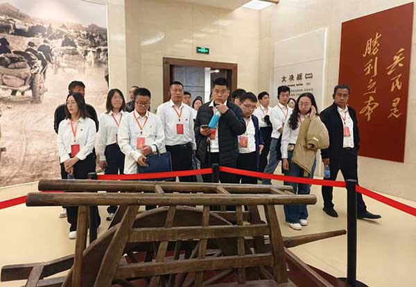 西柏坡黨校教育基地現場教學