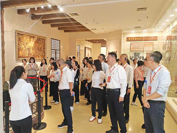 西柏坡黨員教育培訓